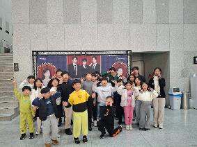 [도평초]  송년음악회 <팬텀 오브 뮤지컬> 관람 전교생 함께한 문화예술 체험으로 한 해를 마무리하다